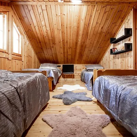 Kolin Vernetti 3 木屋 Kolinkylä